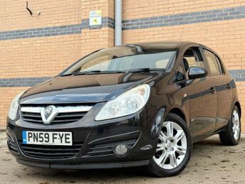 Vauxhall Corsa DESIGN 16V