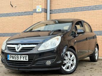 Vauxhall Corsa DESIGN 16V