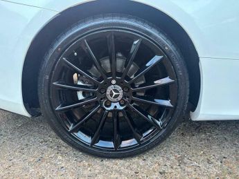 Mercedes-Benz E Class 2.0 E220d AMG Line (Premium) G-Tronic+ Euro 6 (s/s) 2dr