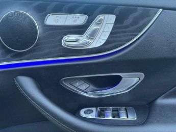 Mercedes-Benz E Class 2.0 E220d AMG Line (Premium) G-Tronic+ Euro 6 (s/s) 2dr