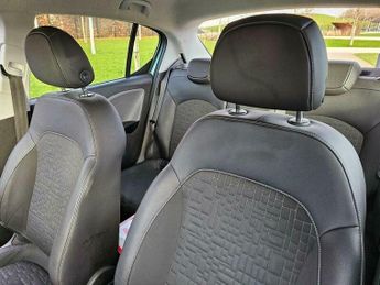Vauxhall Corsa 1.4i SE Auto Euro 6 5dr