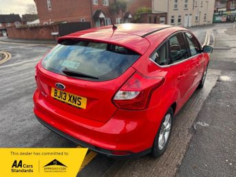 Ford Focus 1.6 Zetec Powershift Euro 5 5dr