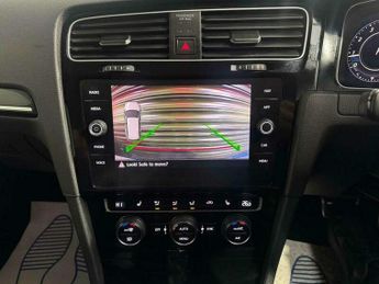 Volkswagen Golf 2.0 Golf R TSi 4Motion Semi-Auto 4WD 5dr