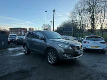 Toyota RAV4 2.2 D-CAT SR Auto 4WD Euro 5 5dr