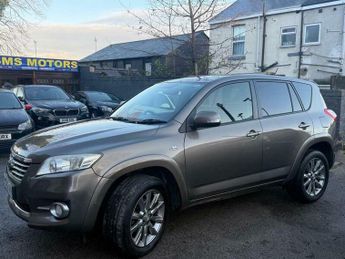 Toyota RAV4 2.2 D-CAT SR Auto 4WD Euro 5 5dr