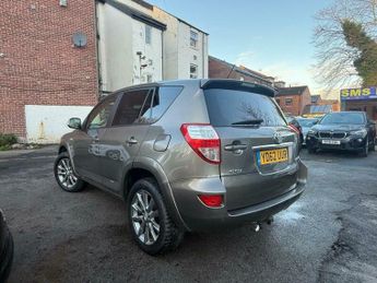 Toyota RAV4 2.2 D-CAT SR Auto 4WD Euro 5 5dr