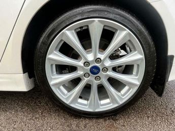 Ford Mondeo 2.0 TDCi Vignale Powershift Euro 6 (s/s) 4dr