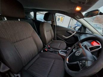 Vauxhall Astra 1.6 16v Exclusiv Auto Euro 5 5dr