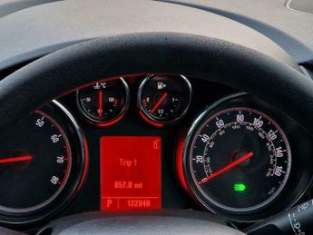 Vauxhall Astra 1.6 16v Exclusiv Auto Euro 5 5dr