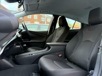 Toyota Prius 1.8 VVT-h Active Hatchback 5dr Petrol Hybrid CVT Euro 6 (s/s) (1