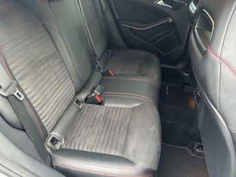 Mercedes-Benz CLA 2.1 CLA220 CDI AMG Sport Coupe 7G-DCT Euro 6 (s/s) 4dr