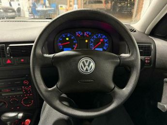 Volkswagen Golf 1.6 Final Edition 5dr