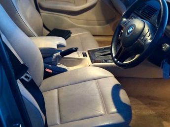 BMW 3 SERIES 2.2 320i SE 4dr