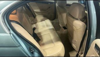 BMW 3 SERIES 2.2 320i SE 4dr