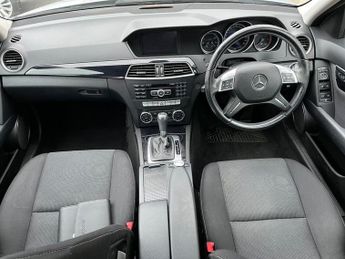 Mercedes C Class C220 2.1 CDI BLUEEFFICIENCY SE EDITION 125. Excellent History
