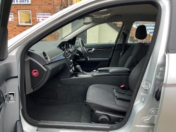 Mercedes C Class C220 2.1 CDI BLUEEFFICIENCY SE EDITION 125. Excellent History