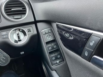 Mercedes C Class C220 2.1 CDI BLUEEFFICIENCY SE EDITION 125. Excellent History