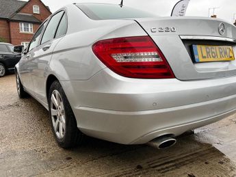 Mercedes C Class C220 2.1 CDI BLUEEFFICIENCY SE EDITION 125. Excellent History