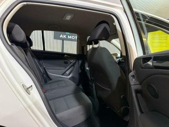 Volkswagen Golf 1.6 TDI Match DSG Euro 5 5dr