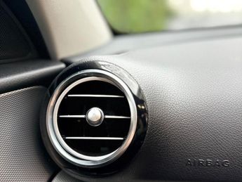 Mercedes-Benz E Class 2.0 E220d SE Saloon 4dr Diesel G-Tronic+ Euro 6 (s/s) (194 ps)