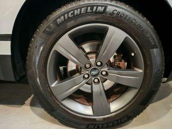 Land Rover Range Rover Velar 2.0 D240 S Auto 4WD Euro 6 (s/s) 5dr