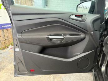 Ford Grand C-Max 2.0 TDCi Titanium Powershift Euro 6 (s/s) 5dr