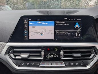 BMW 3 SERIES 330E M SPORT