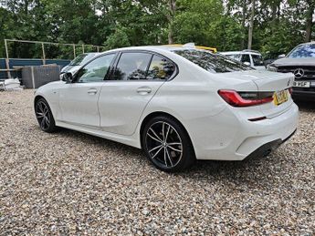 BMW 3 SERIES 330E M SPORT