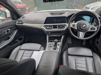 BMW 3 SERIES 330E M SPORT