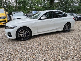 BMW 3 SERIES 330E M SPORT