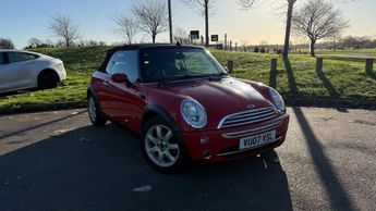 MINI Convertible 1.6 Cooper Convertible 2dr Petrol CVT Euro 3 (115 ps)