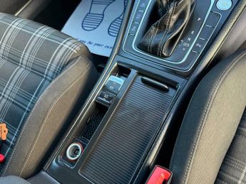 Volkswagen Golf 2.0 TDI BlueMotion Tech GTD DSG Euro 6 (s/s) 5dr
