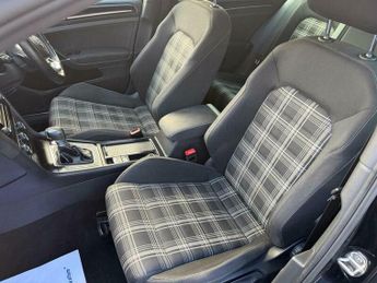 Volkswagen Golf 2.0 TDI BlueMotion Tech GTD DSG Euro 6 (s/s) 5dr