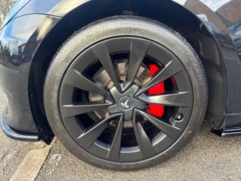 Tesla Model 3 STANDARD RANGE PLUS