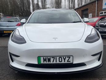 Tesla Model 3 LONG RANGE AWD