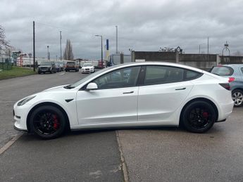 Tesla Model 3 LONG RANGE AWD