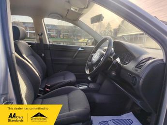 Volkswagen Polo 1.4 Twist Hatchback 5dr Petrol Automatic (182 g/km, 75 bhp)