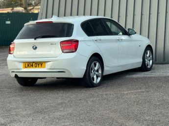 BMW 1 SERIES 1.6 116i sport hatchback 5 drPetrol eur6