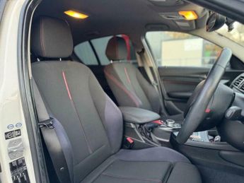 BMW 1 SERIES 1.6 116i sport hatchback 5 drPetrol eur6