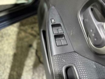 Nissan Note 1.6 16V Tekna Auto Euro 4 5dr