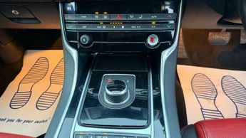 Jaguar XE 2.0d R-Sport Auto AWD Euro 6 (s/s) 4dr