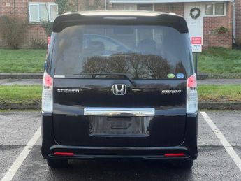 Honda Stepwagon Spada