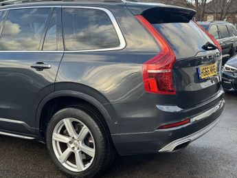 Volvo XC90 2.0h T8 Twin Engine 9.2kWh Momentum SUV 5dr Petrol Plug-in Hybri