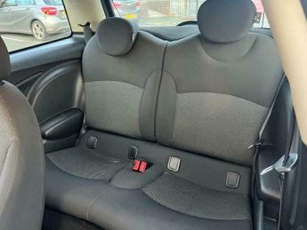 MINI Hatch 1.6 One Steptronic Euro 5 3dr