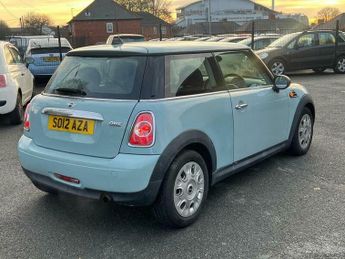 MINI Hatch 1.6 One Steptronic Euro 5 3dr