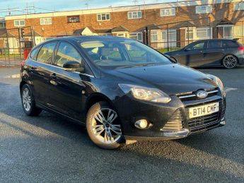 Ford Focus 1.0T EcoBoost Titanium Navigator Euro 5 (s/s) 5dr