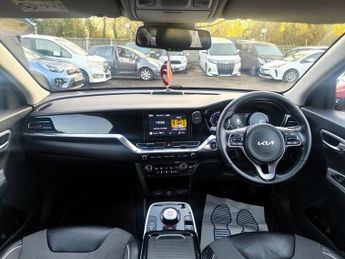 Kia Niro 2 GDi 64 kWh SUV 5dr DCT Euro 6