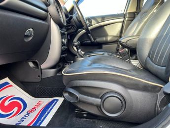 MINI Countryman COOPER D ALL4