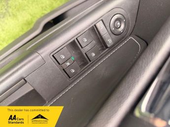 Vauxhall Astra DESIGN 16V E4