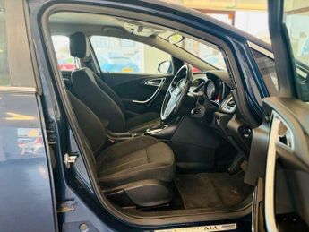 Vauxhall Astra 1.6 16v SRi Auto Euro 5 5dr